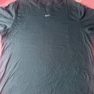 Nike Men's T-Shirt